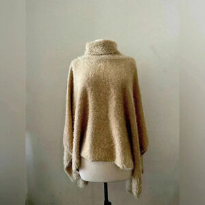 Akemi+Kim Antropologie poncho size S